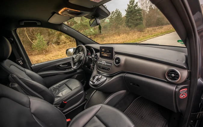 Mercedes-Benz Klasa V cena 165900 przebieg: 190000, rok produkcji 2015 z Złoty Stok małe 781